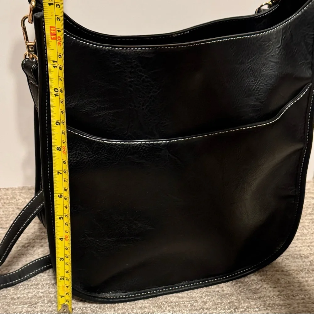 Cato Elegant Black Shoulder Bag
